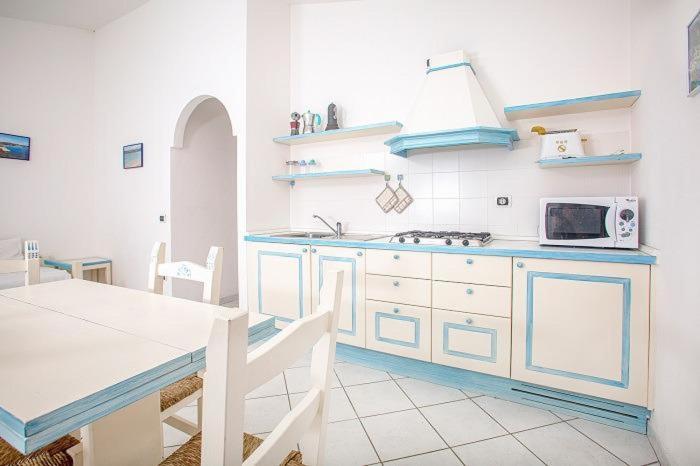 Ferienwohnung Casa Ginevra Santa Teresa Gallura Exterior foto